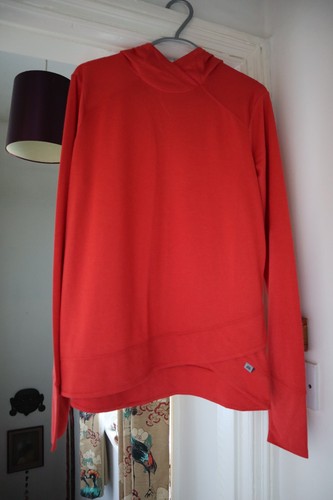 Mountain equipment top - -,